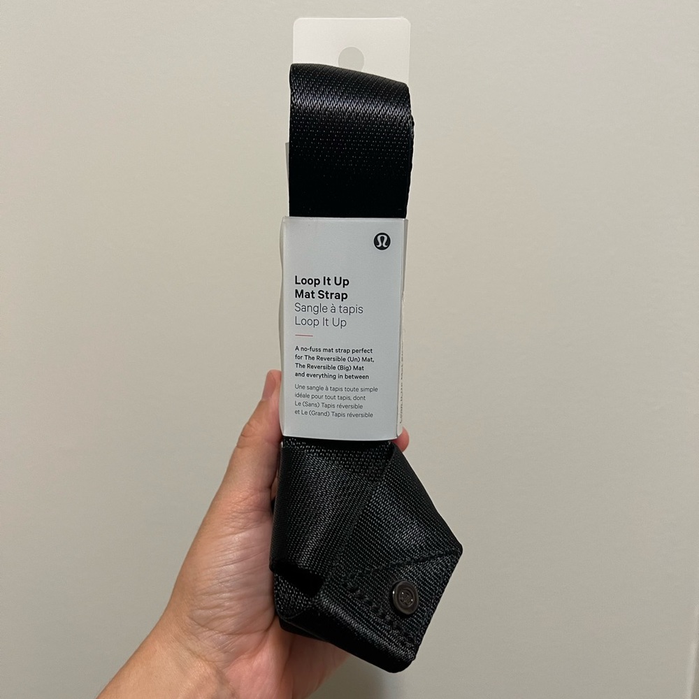 Lulu lemon “Loop it up mat strap”